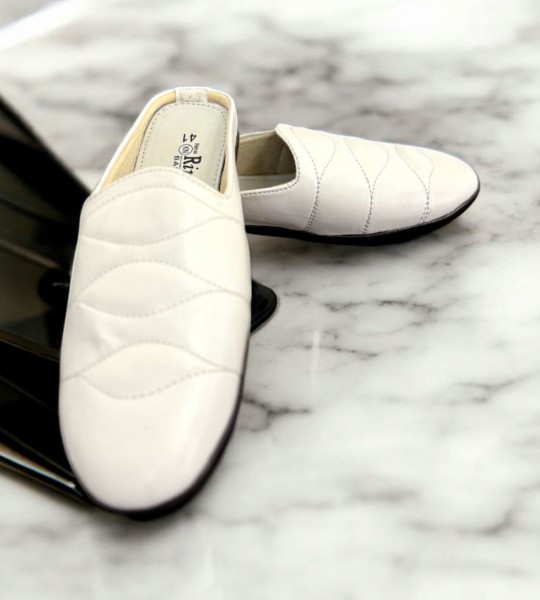 Coour style half shoes White