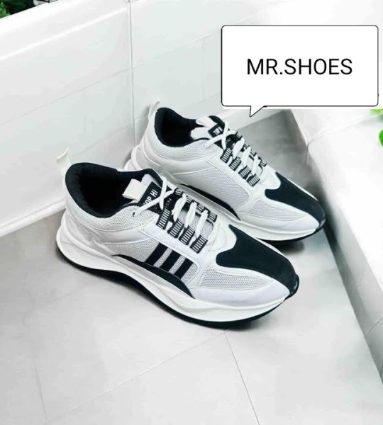 HIGH END Men’s Casual Sneakers Black & White