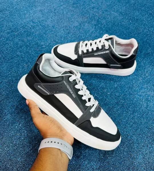 Men's Casual Sneakers